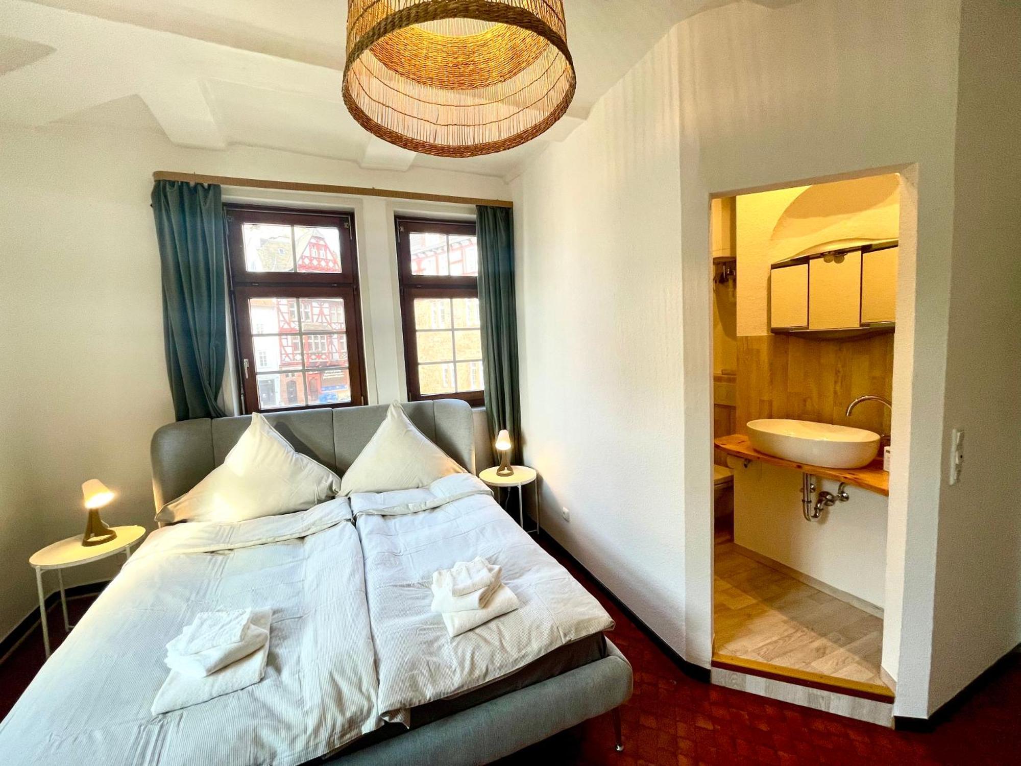 Vetters Romantisches Gaestezimmer In Der Marburger Oberstadt Esterno foto